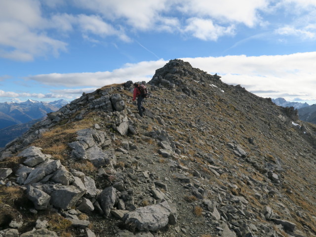 Gudrun zwischen Serlesj&ouml;chl und L&auml;mpermahdspitze (30. Okt.)