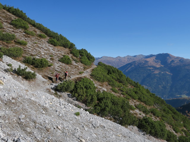 Gudrun und Christoph am Serles-Panoramaweg (31. Okt.)