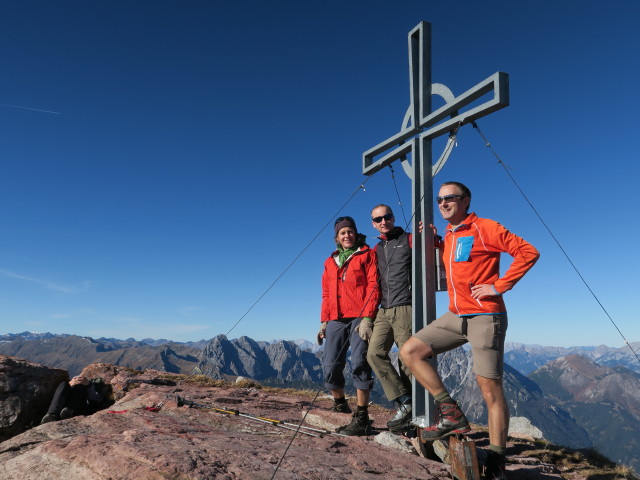 Gudrun, Christoph und ich auf der Kesselspitze, 2.728 m (31. Okt.)