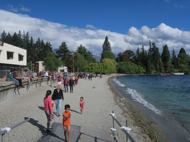 Lake Wakatipu bei Queenstown (19. Nov.)