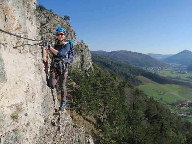 Pittentaler Klettersteig: Sabine in der ersten Querung