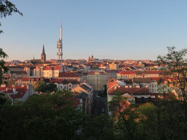 vom Vítkov Richtung Süden