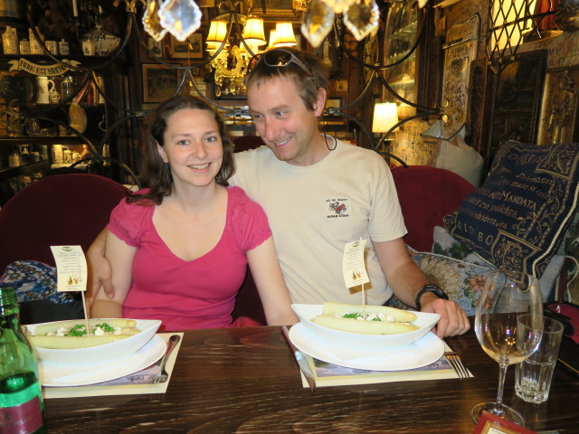 Sabine und ich im Marchfelderhof