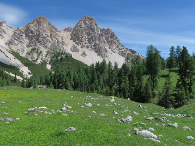 von der Ücia de Pices Fanes Richtung Nordosten (17. Juni)