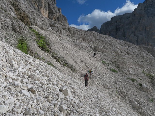 Ronald, Aaron und Armin am Weg 101 zwischen Alpinisteig und Forcella Giralba (15. Juli)
