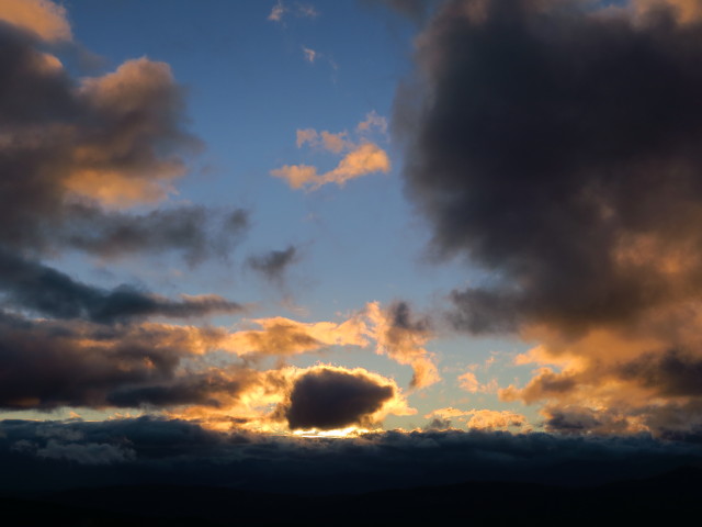 von der Bernhard-Fest-Hütte Richtung Nordwesten (12. Aug.)