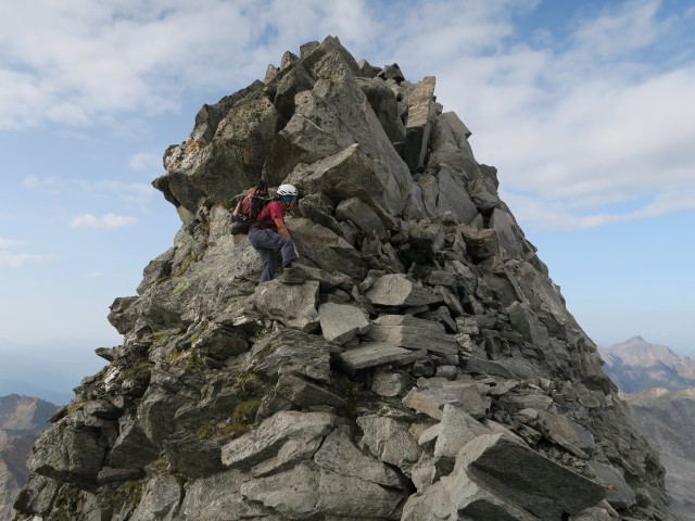 Gudrun zwischen Weißzintferner und Hohem Weißzint (27. Aug.)