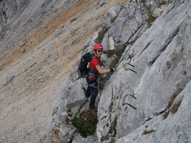Königschusswand-Klettersteig: Carmen im unteren Teil