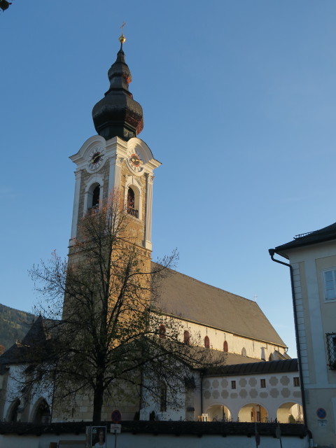 Pfarrkirche Altenmarkt im Pongau, 842 m (14. Okt.)