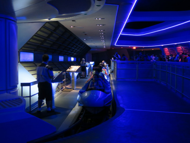 Space Mountain im Magic Kingdom (7. Nov.)