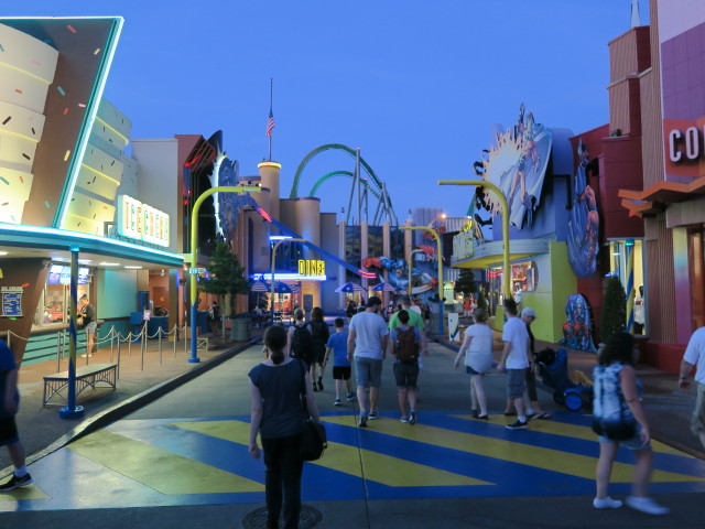 Sabine in Marvel Super Hero Island in Universal's Islands of Adventure (8. Nov.)