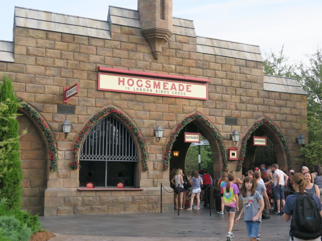Hogsmeade Station in Universal's Islands of Adventure (9. Nov.)