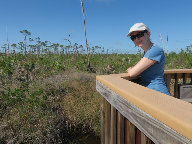Sabine am Mannillo Trail im National Key Deer Refuge (16. Nov.)