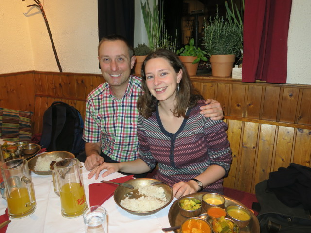 Ich und Sabine im Restaurant Yak + Yeti