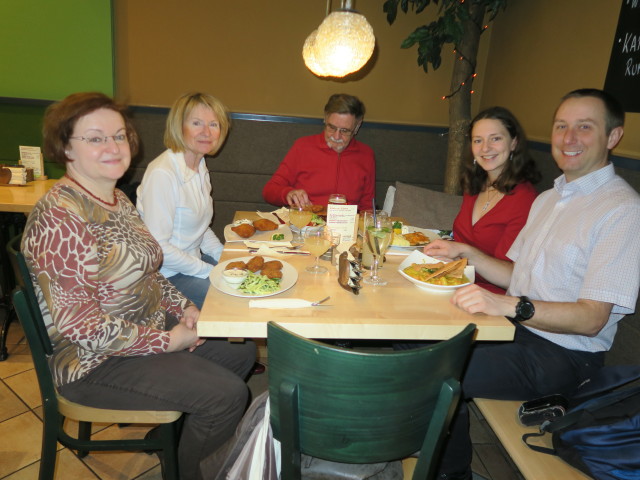 Brigitte, Mama, Papa, Sabine und ich im 'Jonathan & Sieglinde'