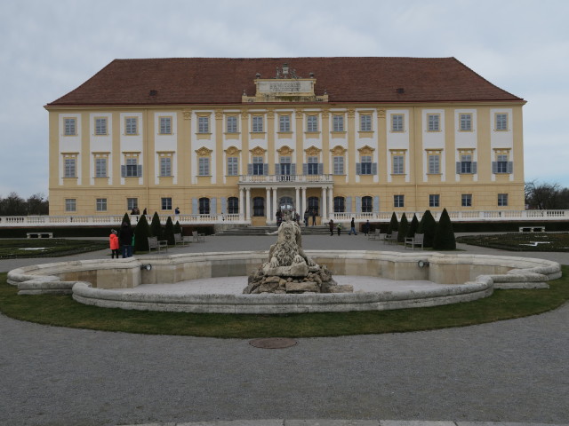 Schloss vom Ceresbrunnen aus