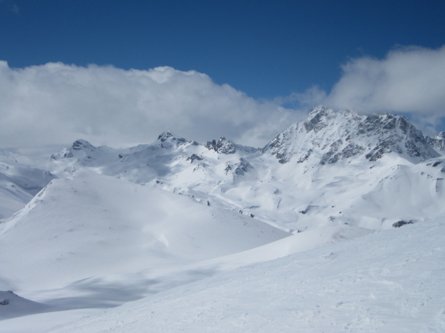vom Piz Val Gronda aus (13. Apr.)