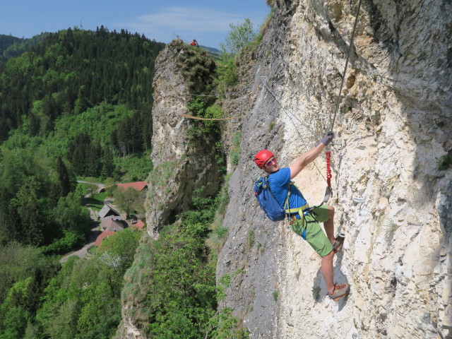 Michael zwischen Schlüsselstelle und Hängebrücke