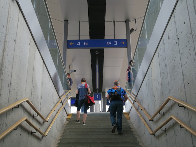 Bahnhof Tulln, 181 m