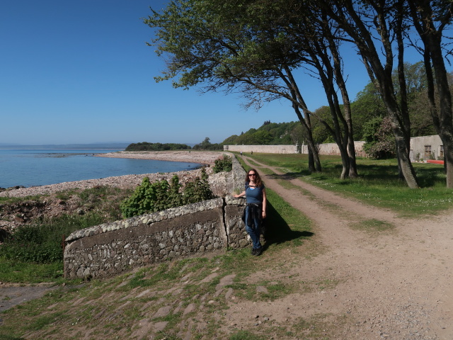 Sabine beim Dunrobin Castle (28. Mai)