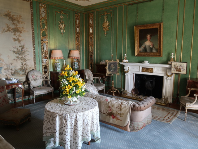 Dunrobin Castle: Green-golden Saloon (28. Mai)