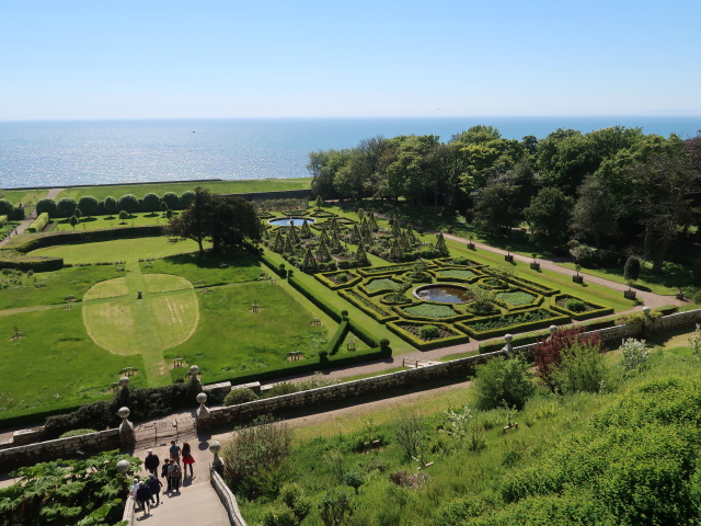 Dunrobin Castle: Gardens (28. Mai)