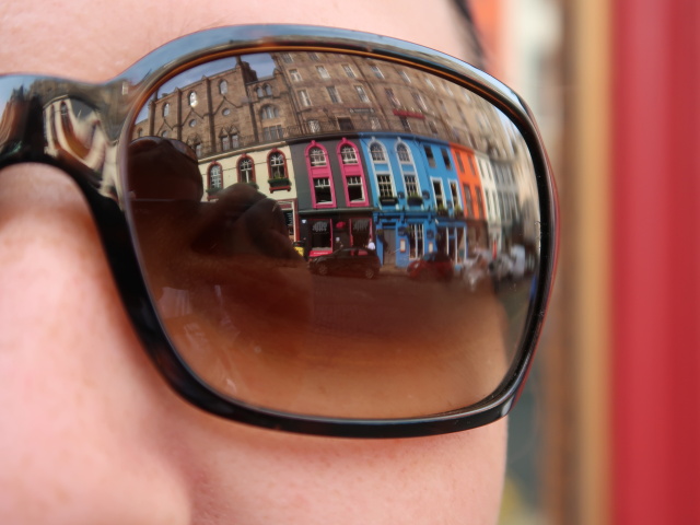 Sabine in der Victoria Street in Edinburgh (1. Juni)
