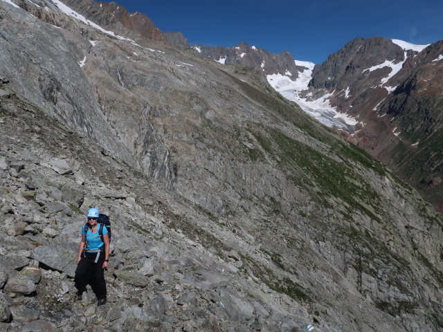 Marisa zwischen Chelenreuss und Moosstock-Klettersteig (29. Juli)