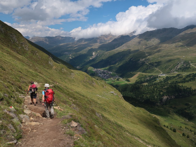 Gudrun und Christoph am Weg 902 zwischen Putzachbach und Küppelehütte (12. Aug.)