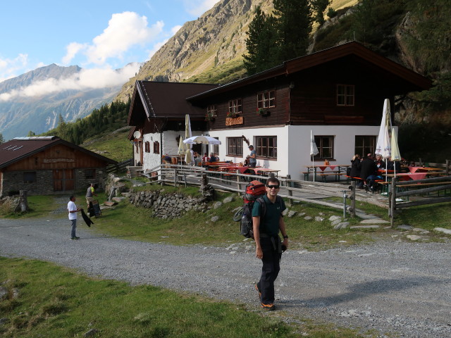 Ronald auf der Vorderen Sulztalalm, 1.898 m (15. Sep.)