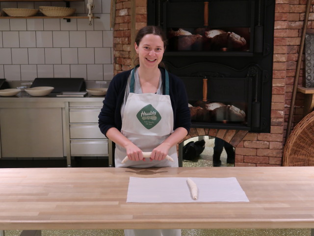 Sabine in der Backstube