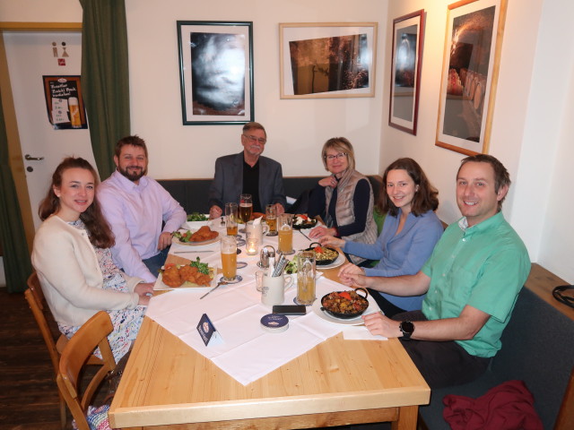 Stephanie, Markus, Papa, Mama, Sabine und ich