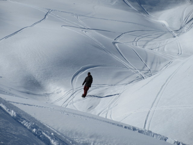 Markus neben der Piste 10