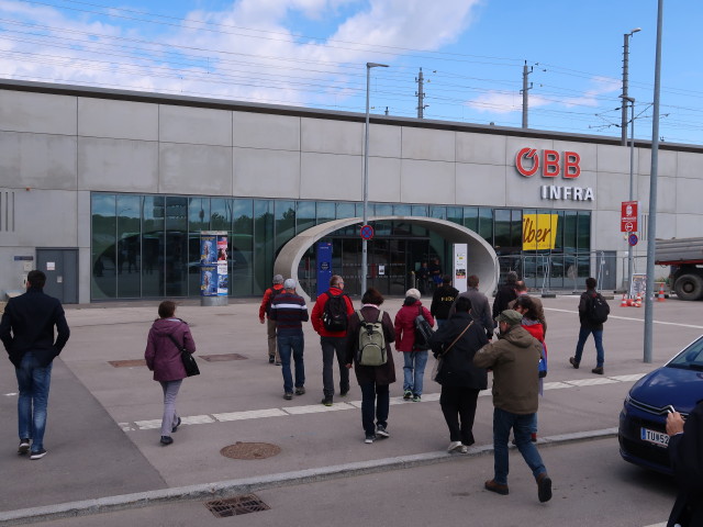 Bahnhof Tullnerfeld, 186 m