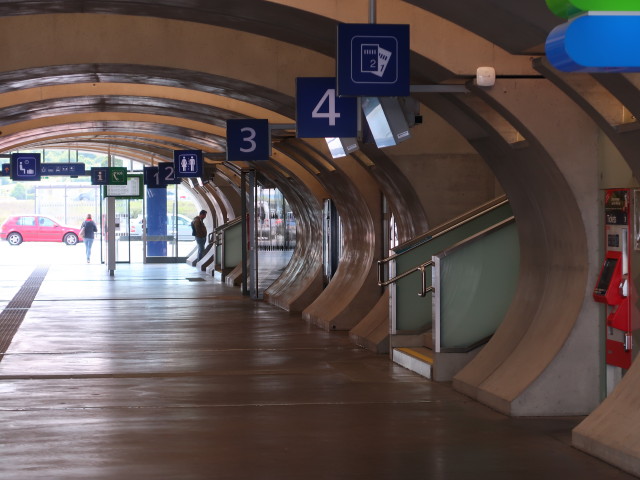 Bahnhof Tullnerfeld, 186 m