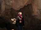 Sabine in der Sunshine Cave im Lavabeds National Monument (24. Mai)