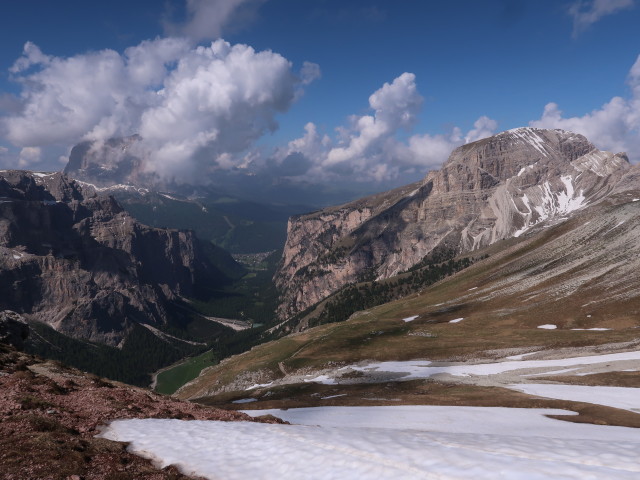 Langental von der Puezhütte aus (16. Juni)