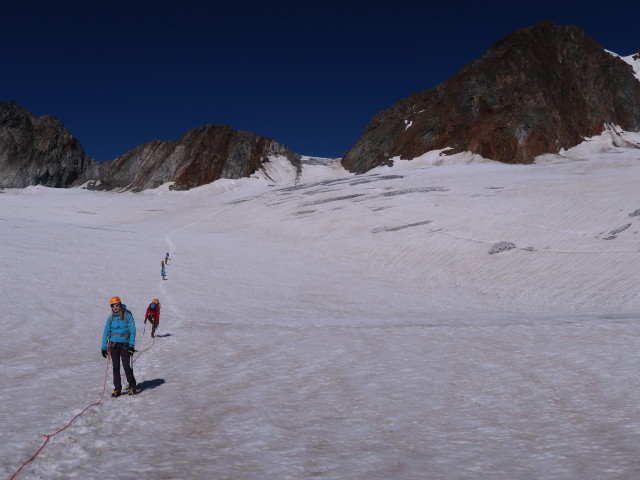 Evelyn und Bernadette am Guslarferner (18. Aug.)