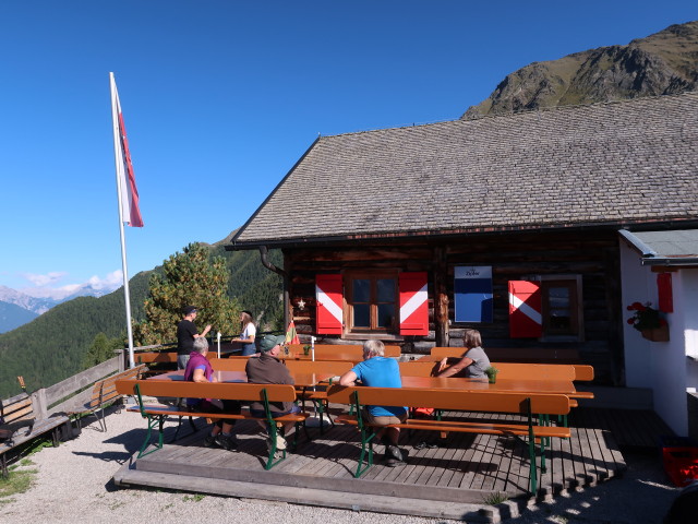 Peter-Anich-Hütte, 1.910 m