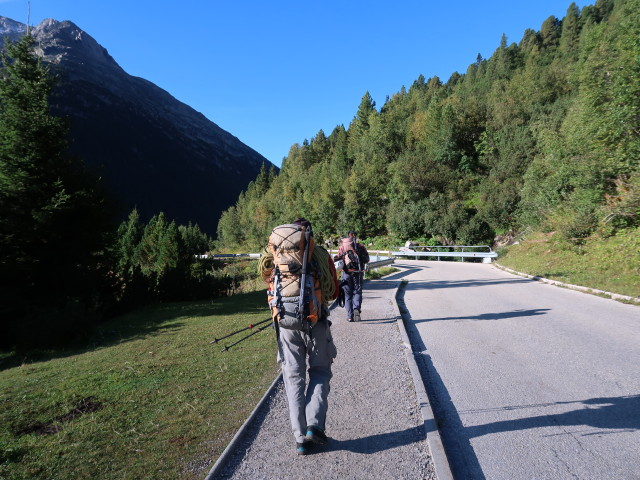Christoph und Gudrun beim Schlegeisspeicher (14. Sept.)