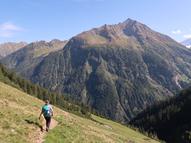 Sabine zwischen Kesselalm und Birglbergalm (16. Sept.)