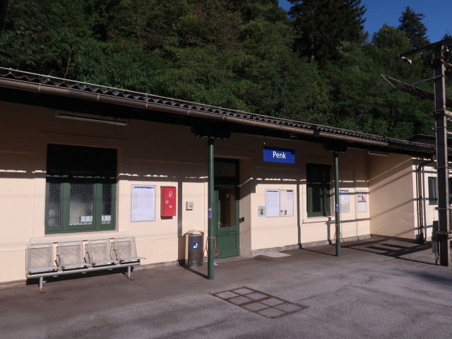 Bahnhof Penk, 899 m
