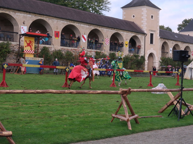 Ritterturnier im Turnierhof