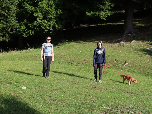 Sabine und Hannelore zwischen Am Gelände und Hausstein