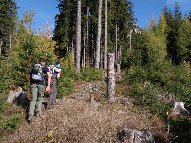 Florian und Ursula am Weg 689 zwischen Barbarakreuz und Grete-Klinger-Klettersteig