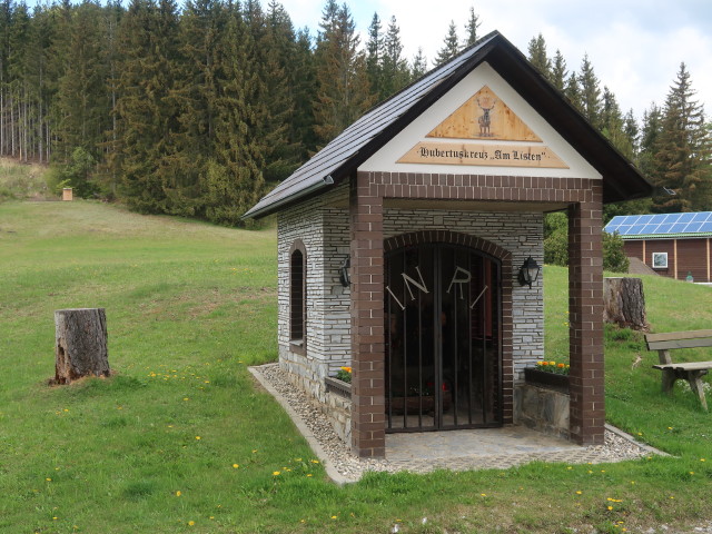 Hubertuskreuz 'Am Listen'