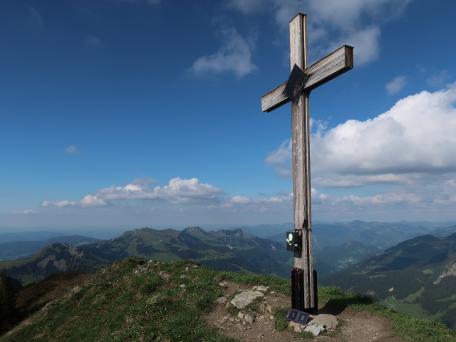 Matona, 1.998 m (21. Mai)