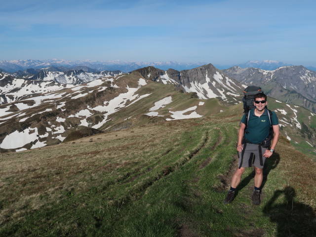 Ronald zwischen Ragazer Blanken und Hochblanken (22. Mai)