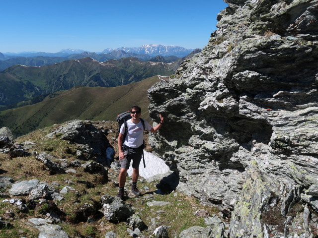 Ronald zwischen Riffel und Glingspitze (12. Juni)