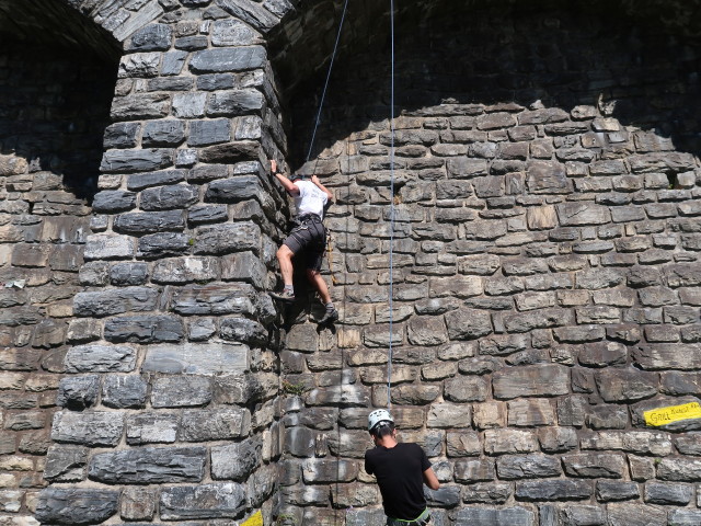 Ich und Rashid im Klettergarten Kaponig, 1.050 m